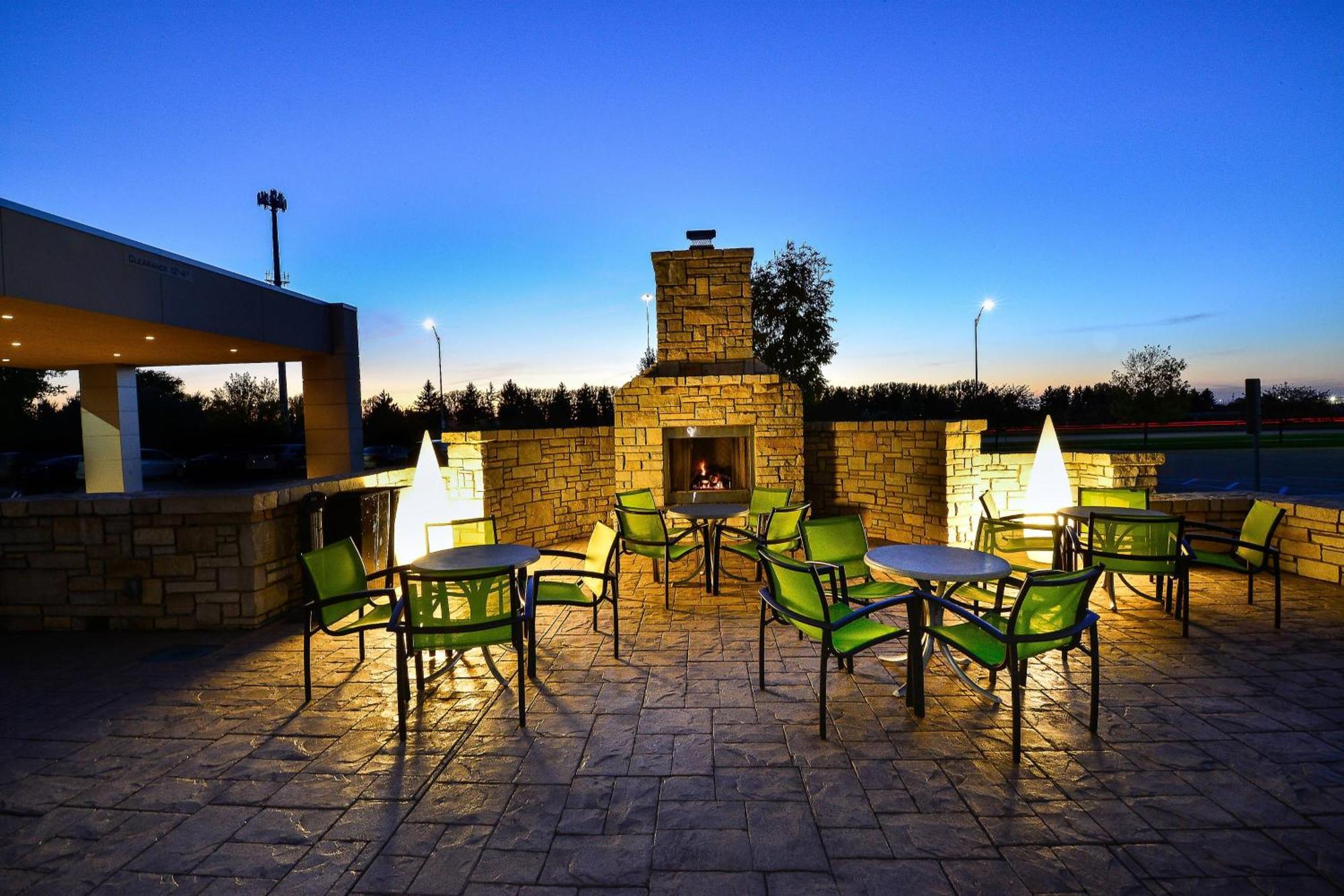 Springhill Suites By Marriott Grand Forks Buitenkant foto